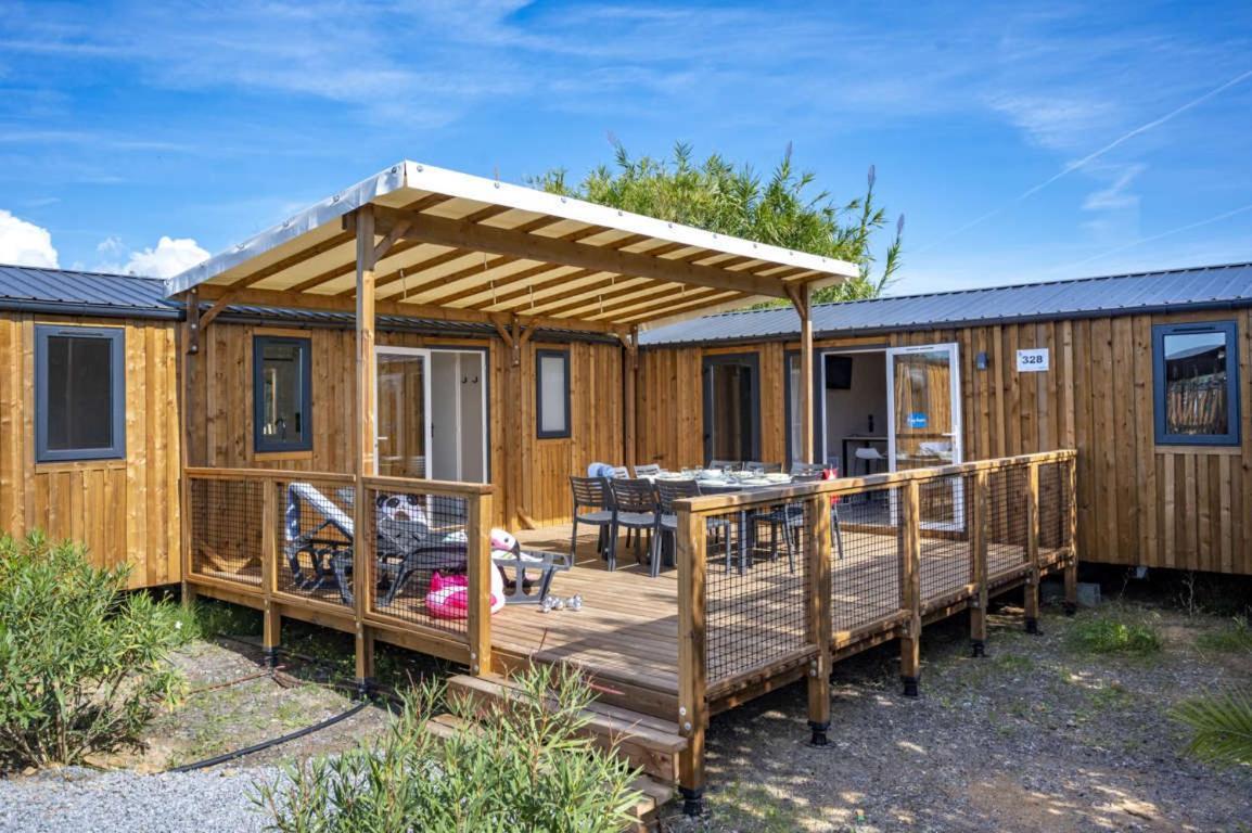 Le Camping Grand Cerf Hotell Gimouille Eksteriør bilde