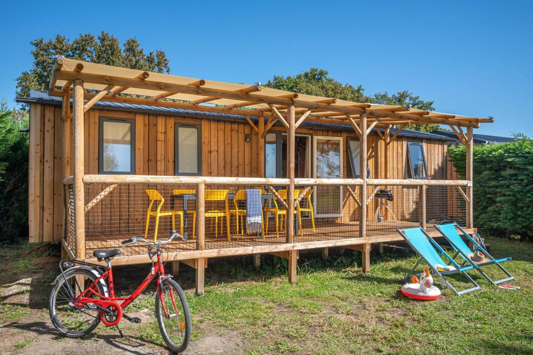 Le Camping Grand Cerf Hotell Gimouille Eksteriør bilde
