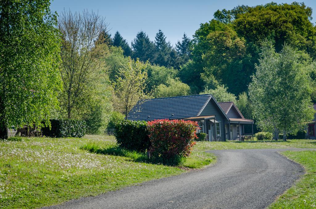 Le Camping Grand Cerf Hotell Gimouille Eksteriør bilde