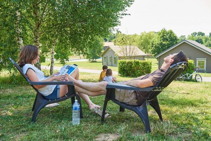 Le Camping Grand Cerf Hotell Gimouille Eksteriør bilde